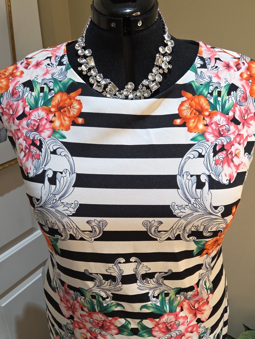 Nwot 16 Voir Voir Black & White Striped Midi Dress with Orange and Pink Floral - Picture 17 of 17